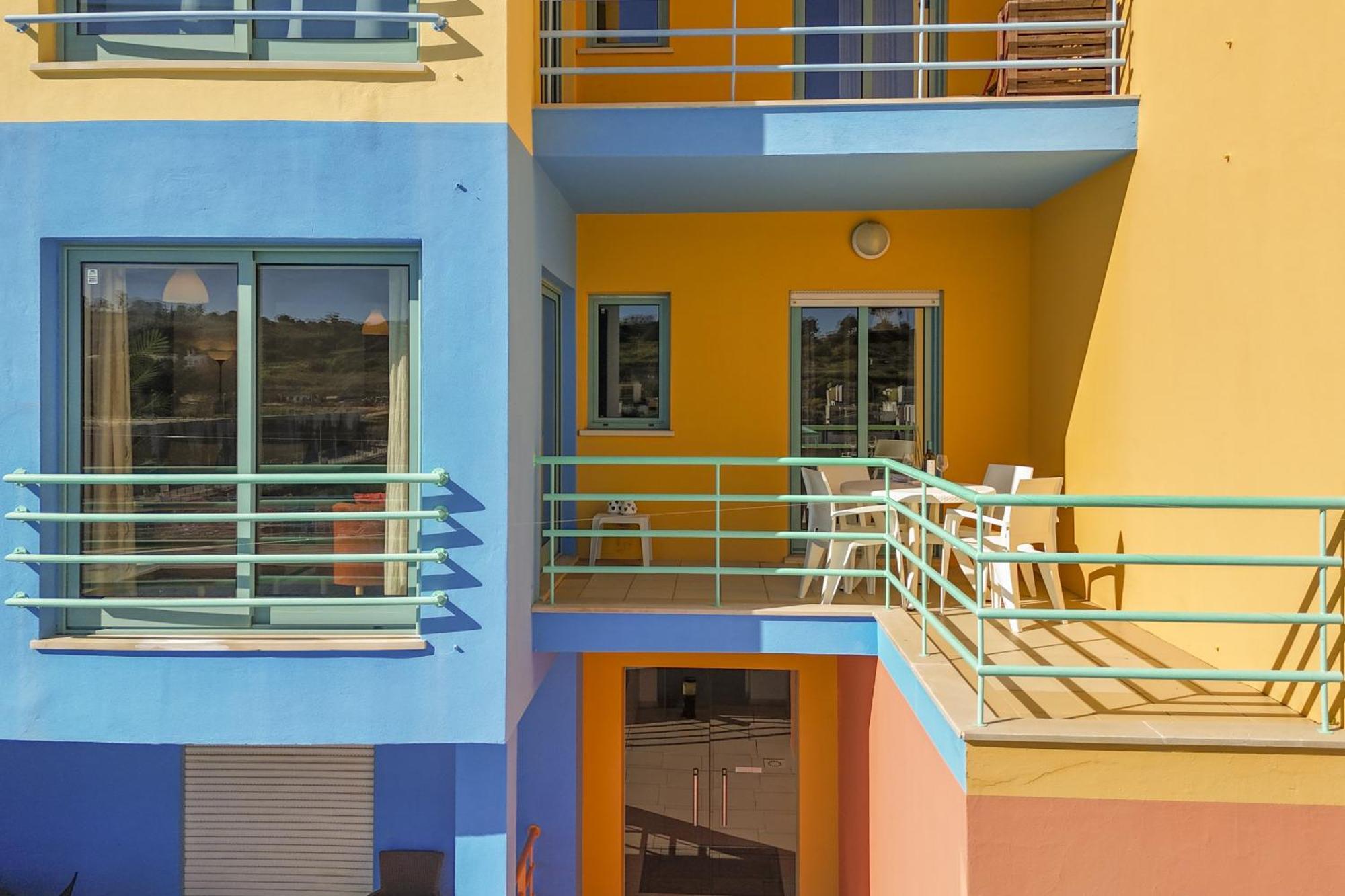 Marina Breeze Apartment With Pool - 900M From The Beach อัลบูเฟรา ภายนอก รูปภาพ
