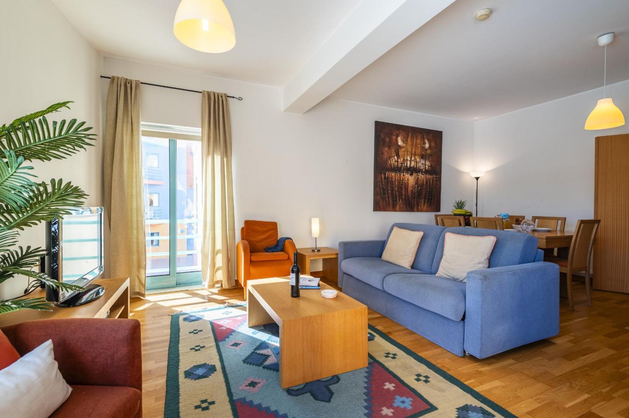 Marina Breeze Apartment With Pool - 900M From The Beach อัลบูเฟรา ภายนอก รูปภาพ