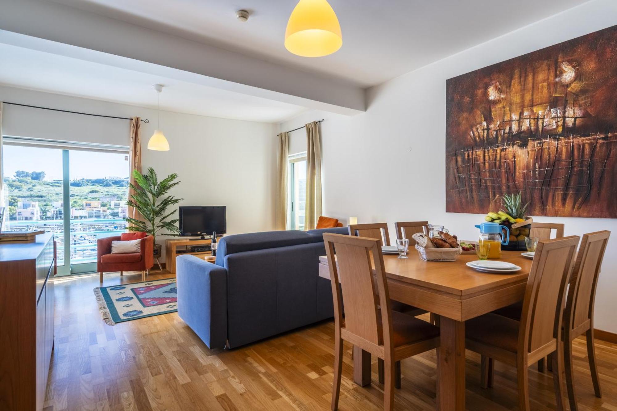 Marina Breeze Apartment With Pool - 900M From The Beach อัลบูเฟรา ภายนอก รูปภาพ